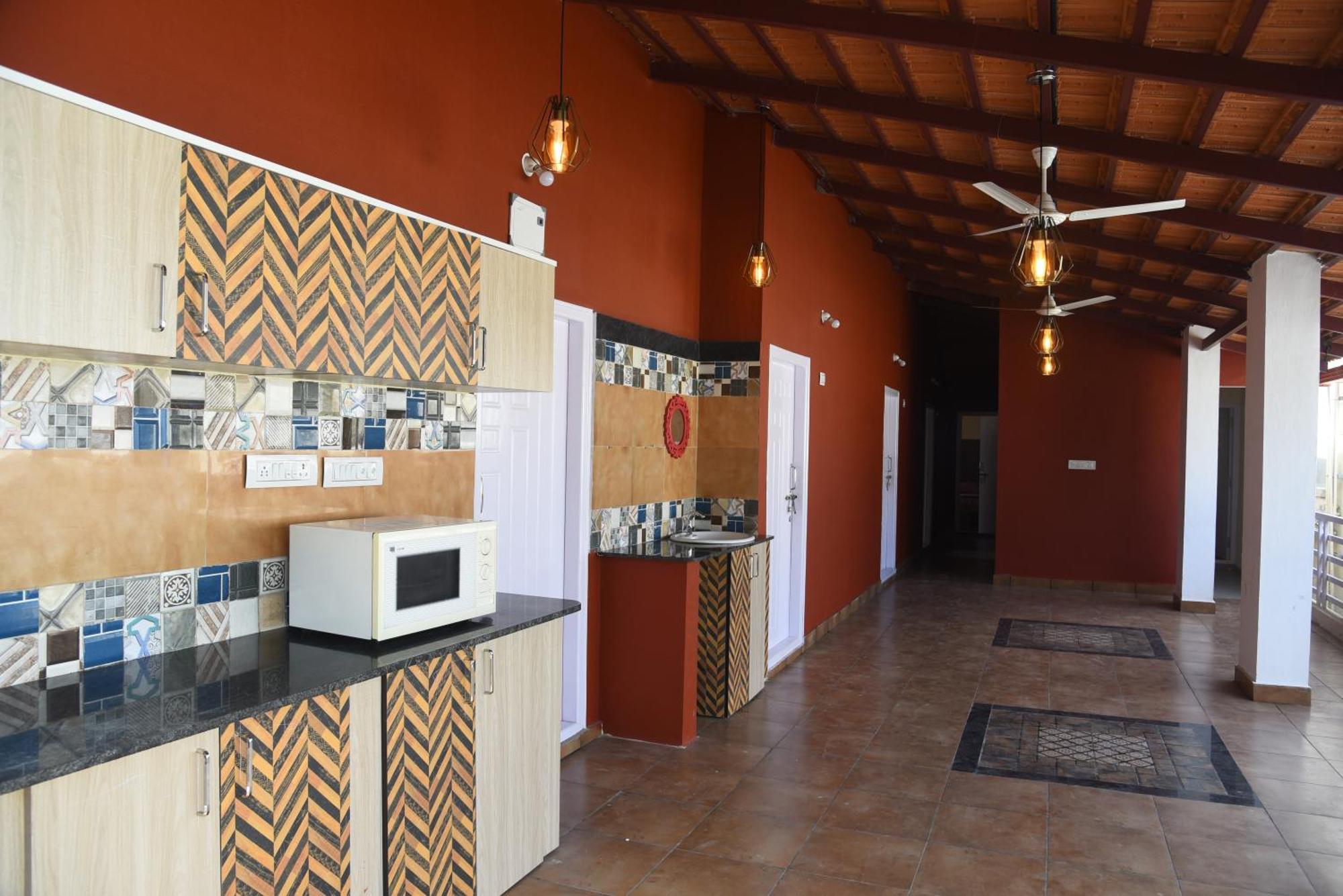 Chikmagalūr Gubbi Goodu Inn Homestay מראה חיצוני תמונה